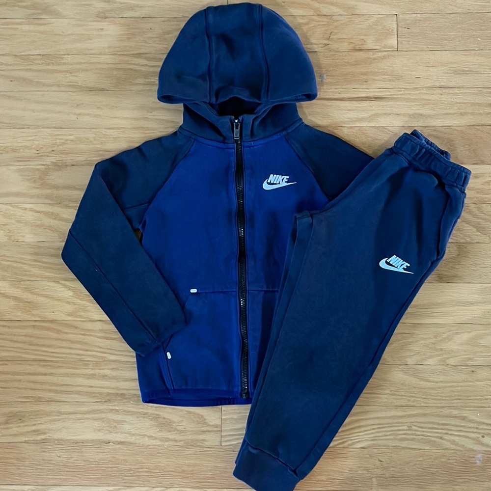 Boys Nike Tech Fleece Jacket Pants Outfit SET Size 4T